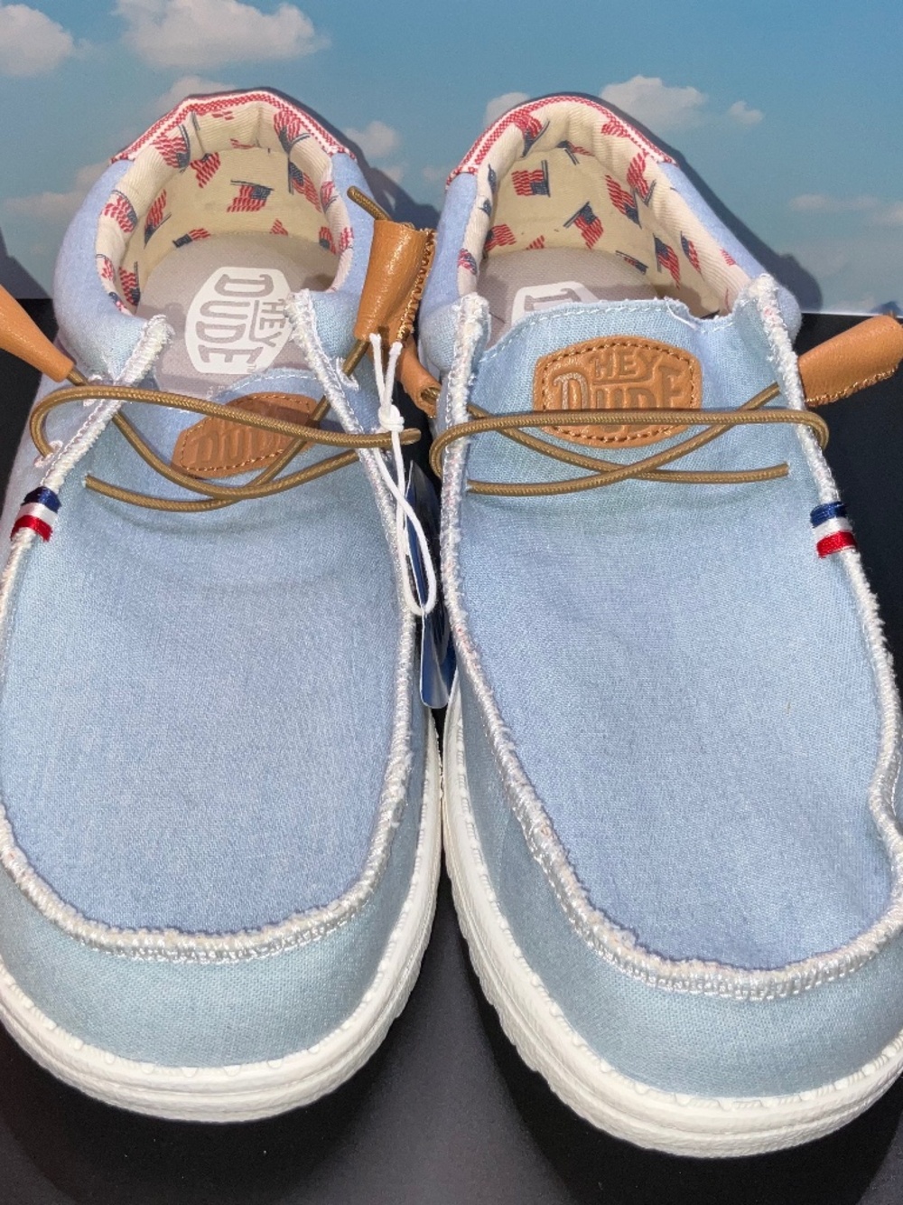 Hey Dude Wally Americana Denim Stripe Loafers. US Men’s 10/W12/EU 43. NWT/No Box